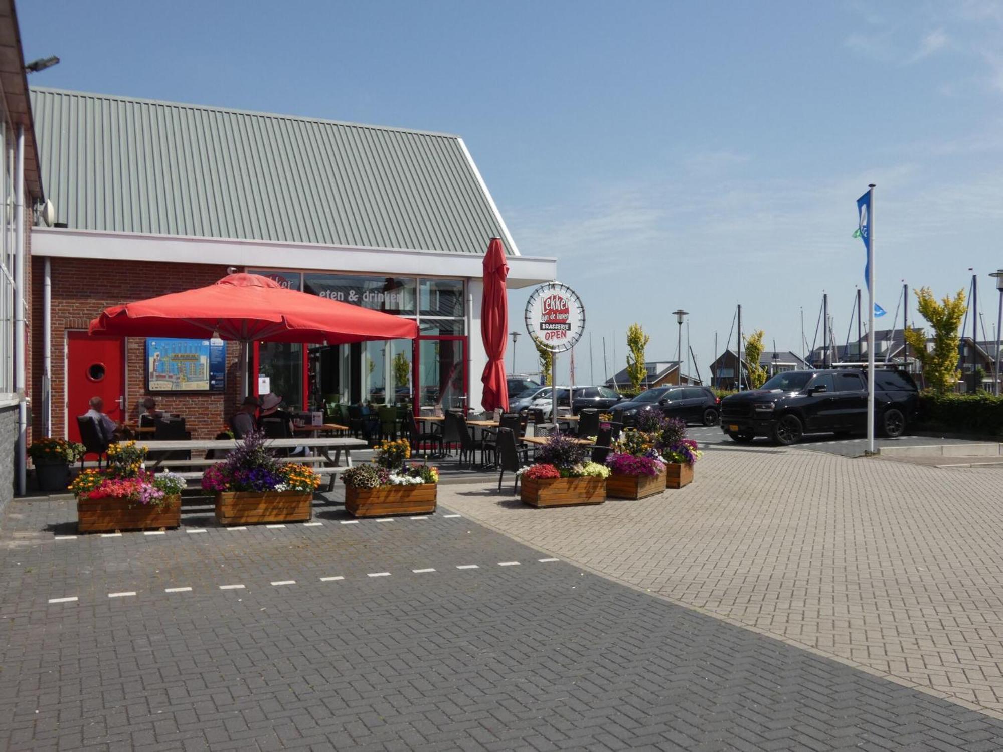 Tidy Apartment With Dishwasher Close To Amsterdam Uitgeest Екстериор снимка