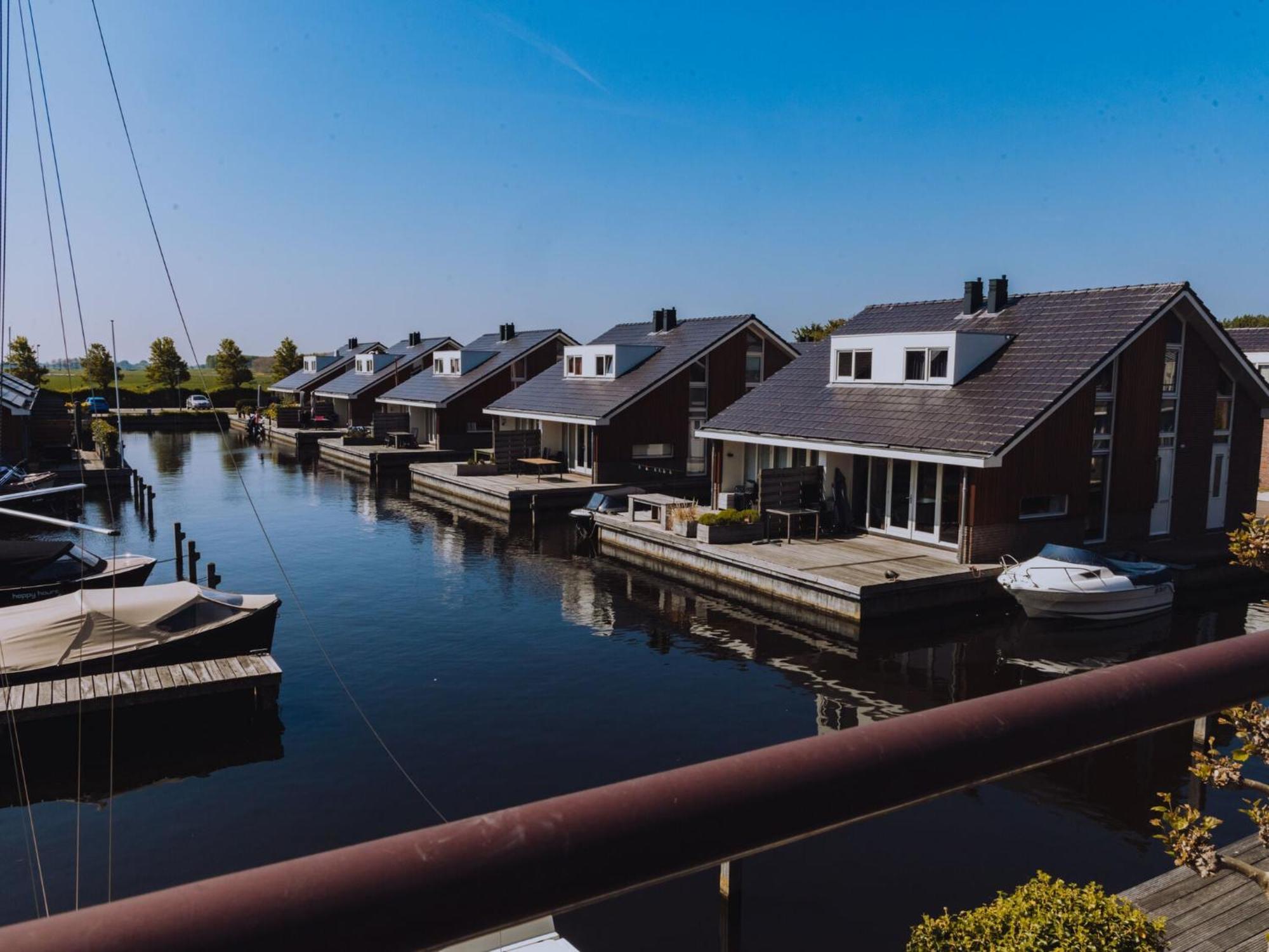 Tidy Apartment With Dishwasher Close To Amsterdam Uitgeest Екстериор снимка