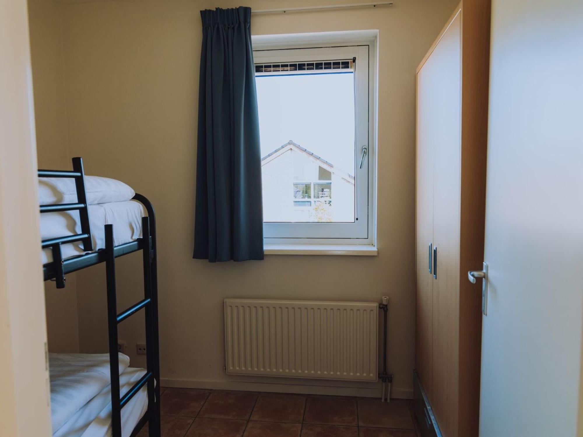 Tidy Apartment With Dishwasher Close To Amsterdam Uitgeest Екстериор снимка