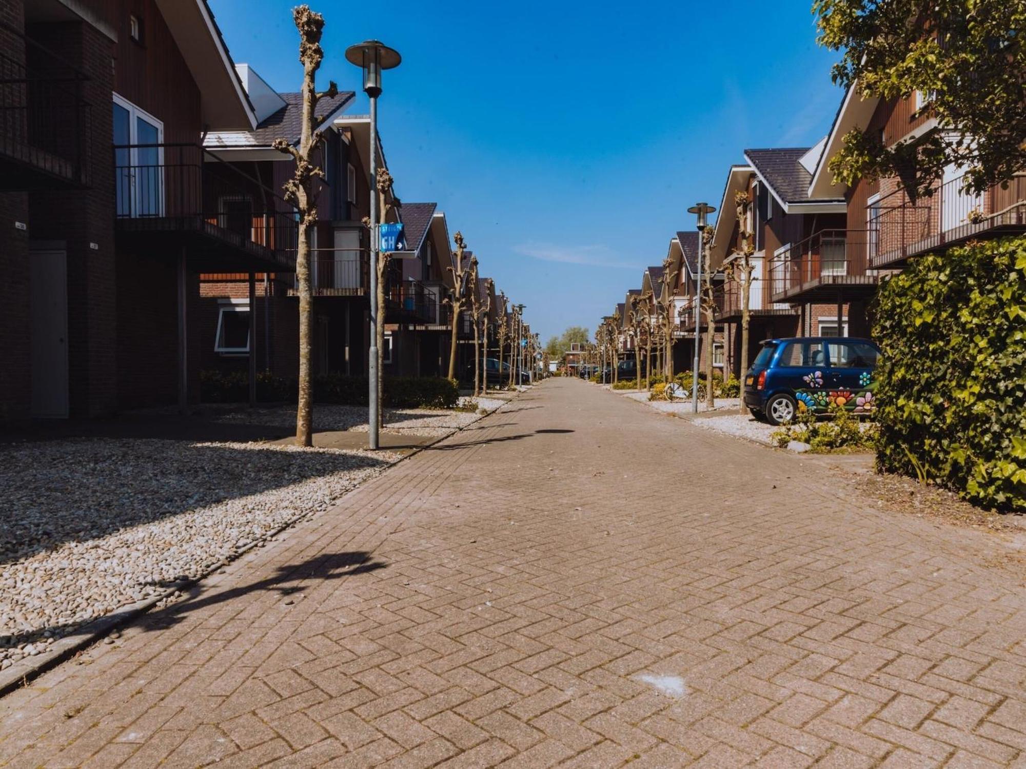 Tidy Apartment With Dishwasher Close To Amsterdam Uitgeest Екстериор снимка