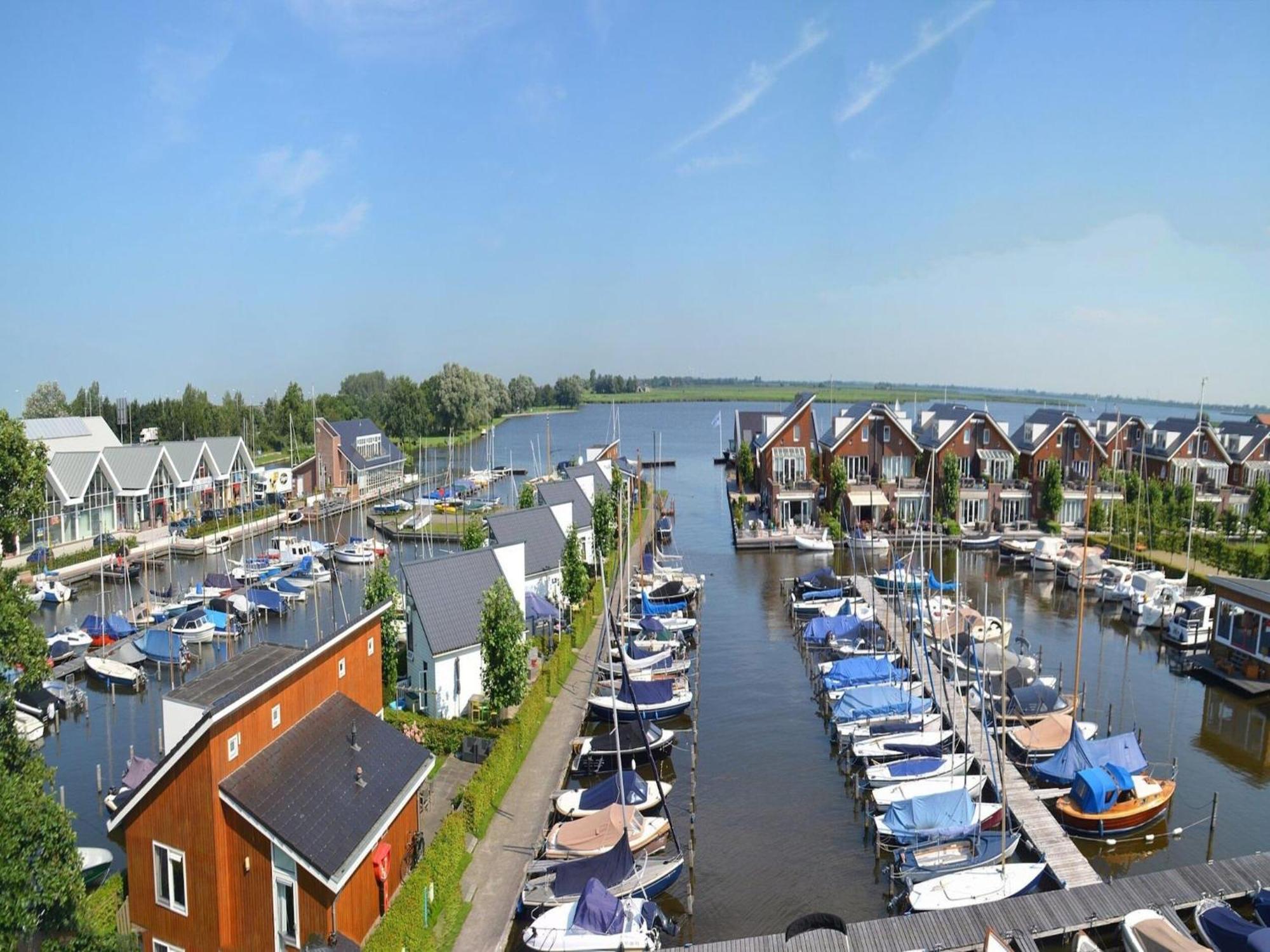 Tidy Apartment With Dishwasher Close To Amsterdam Uitgeest Екстериор снимка